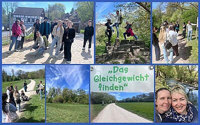 Mehrere Farbfotografien zeigen eine Gruppe von Teilnehmenden des EBW Nürnberg unterschiedlichen Alters bei einem Ausflug in eine ländliche Umgebung. Die Personen stehen, gehen oder sitzen auf Wegen, Wiesen und an einem kleinen Bach. Im Hintergrund sind Fachwerkhäuser, Bäume und weite Wiesen zu sehen. In einer Szene springen vier Personen gleichzeitig von einem niedrigen Steinhaufen. Ein Schild mit der Aufschrift 'Das Gleichgewicht finden' ist mittig abgebildet. Der Himmel ist auf allen Bildern klar und blau, die Vegetation grün und üppig.