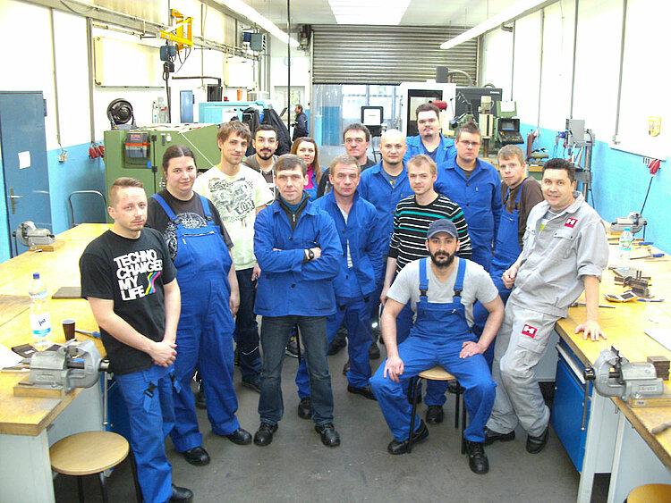 Vorbereitung Ausbildung/Umschulung Fachbereich Metall Vorbereitung Ausbildung/Umschulung Fachbereich Metall