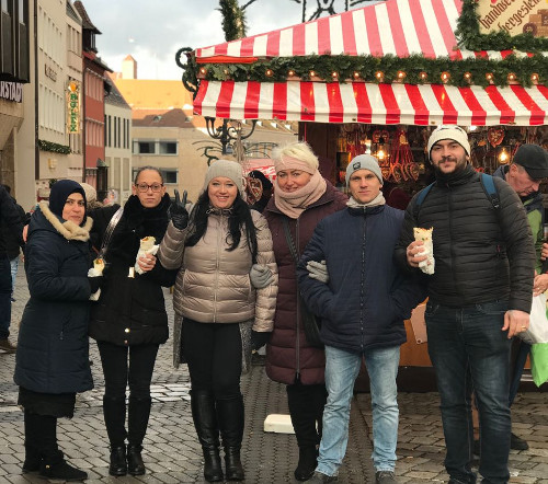 Nürnberger Christkindlesmarkt begeistert KompAS Teilnehmer Nürnberger Christkindlesmarkt begeistert KompAS Teilnehmer -1